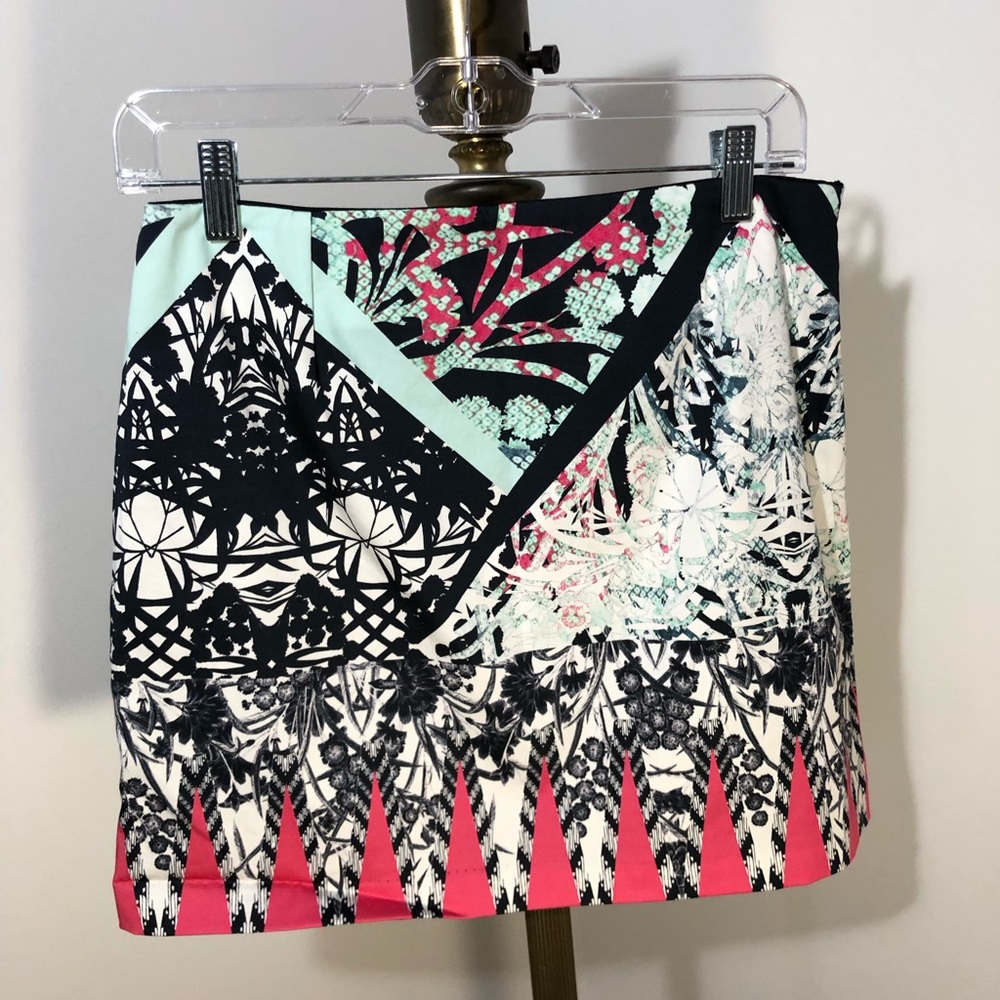 Size 2 Kenneth Cole Short Skirt
